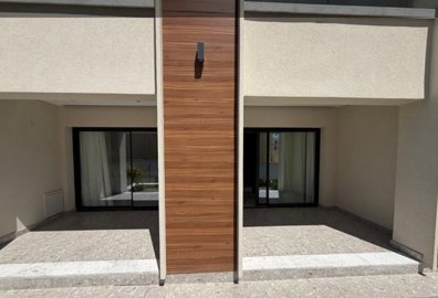 Apartment For Sale  in  Chlorakas