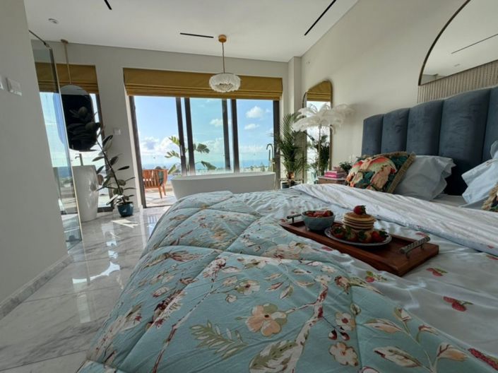 Image No.10-3 Bed Villa for sale