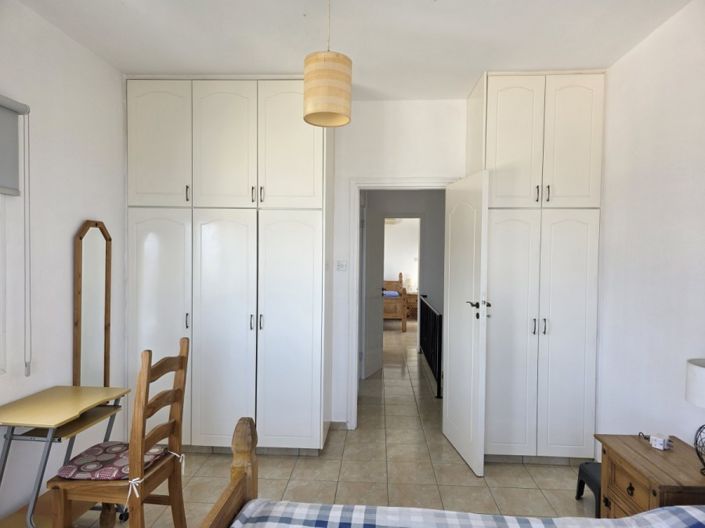 Image No.8-2 Bed Townhouse for sale