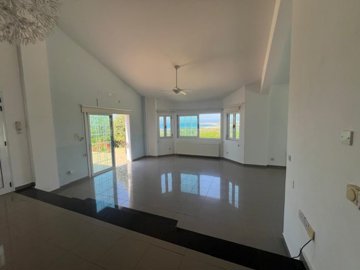 Detached Villa For Sale  in  Kissonerga