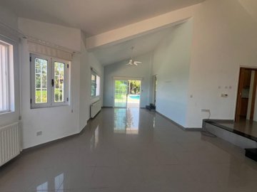 Detached Villa For Sale  in  Kissonerga