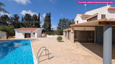 Three-Bedroom House with Ancillary Studio in Koloni, Paphos