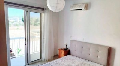 Town House For Sale  in  Chlorakas