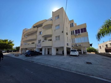 Apartment For Sale  in  Pafos Centre