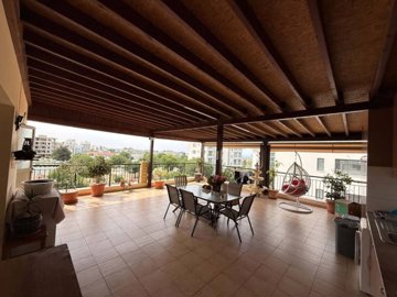 Penthouse For Sale  in  Pafos Centre