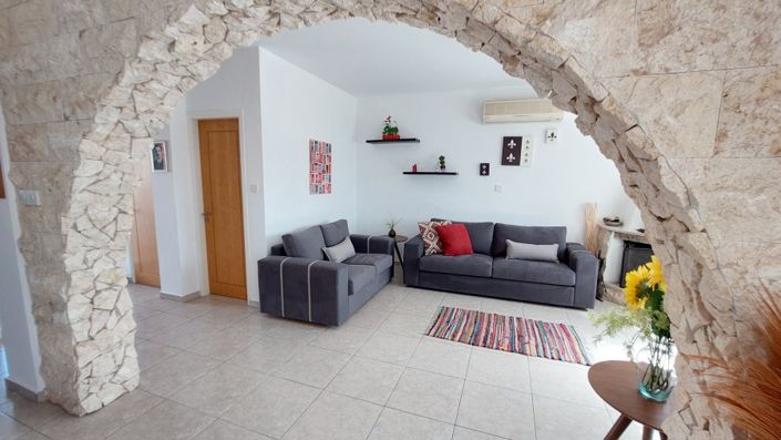 Image No.3-3 Bed Villa for sale