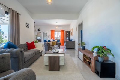 Bungalow For Sale  in  Mesogi