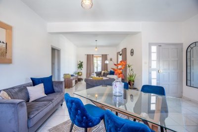 Bungalow For Sale  in  Mesogi
