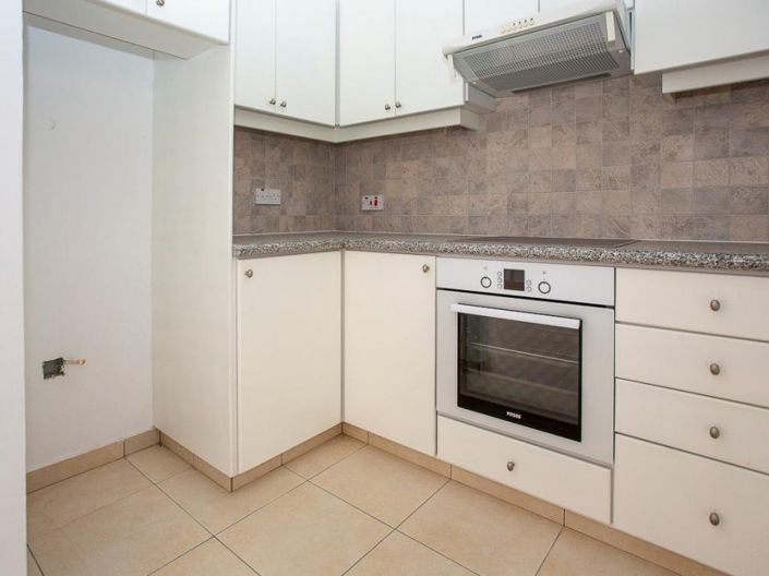 Image No.8-Apartment for sale