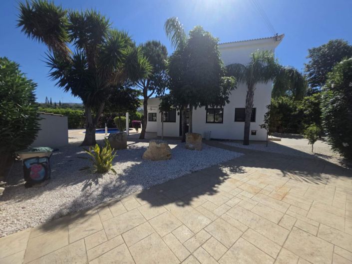 Image No.2-Villa de 5 chambres à vendre à Paphos