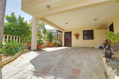Detached Villa For Sale  in  Select Location
