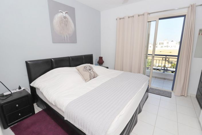 Image No.10-2 Bed Townhouse for sale