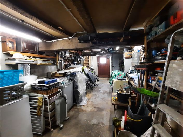 Image No.17-2 Bed House for sale