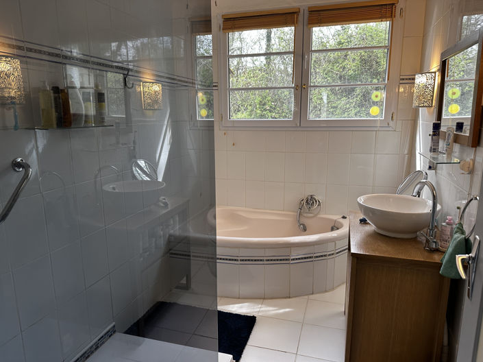 Image No.8-Maison de 4 chambres à vendre à Caubon-Saint-Sauveur