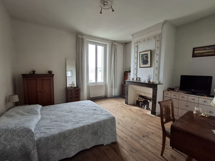 Image No.14-3 Bed House for sale