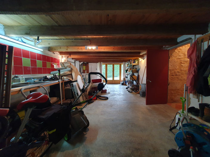 Image No.18-3 Bed House for sale