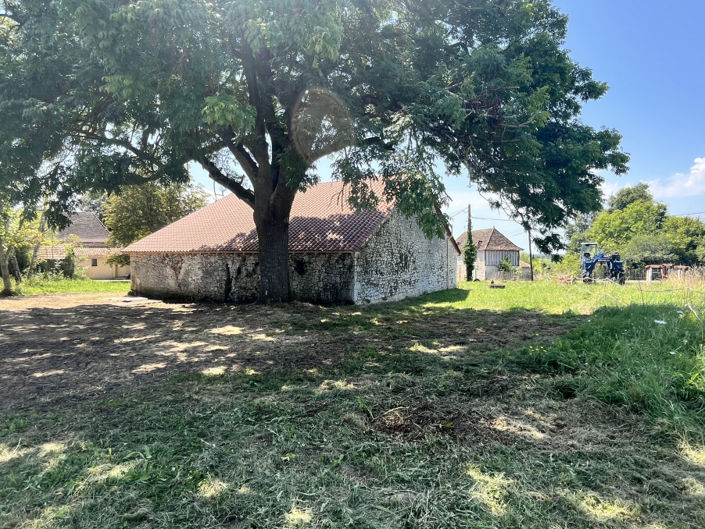 Image No.8-2 Bed House for sale