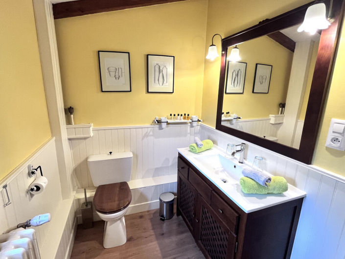 Image No.15-4 Bed House for sale