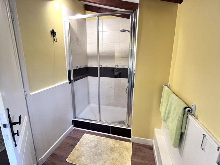 Image No.16-4 Bed House for sale