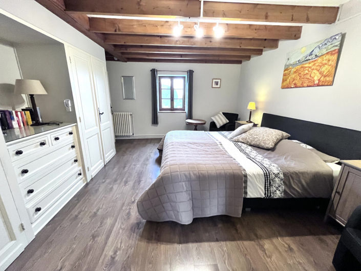 Image No.17-4 Bed House for sale