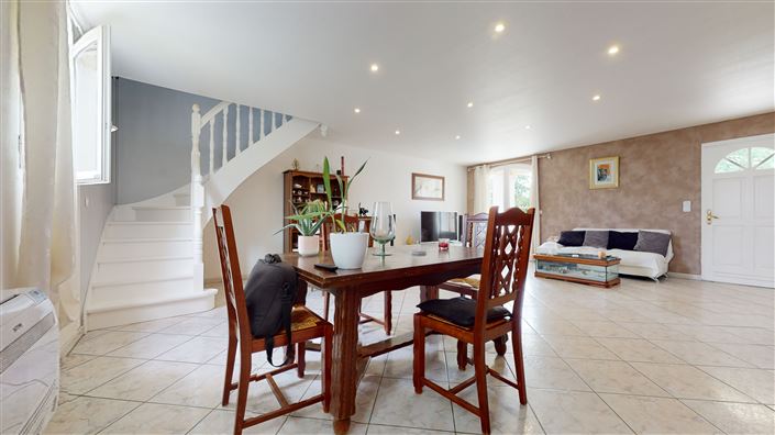 Image No.9-Maison de 4 chambres à vendre à Saint-Astier