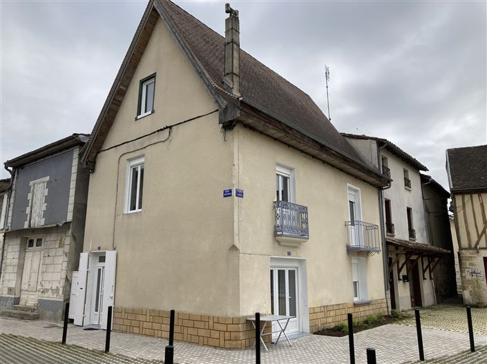 Image No.1-3 Bed House for sale