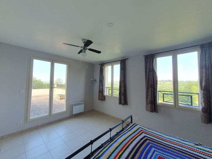 Image No.14-3 Bed House for sale