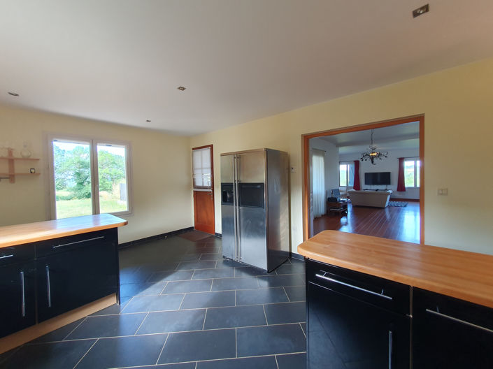 Image No.5-3 Bed House for sale