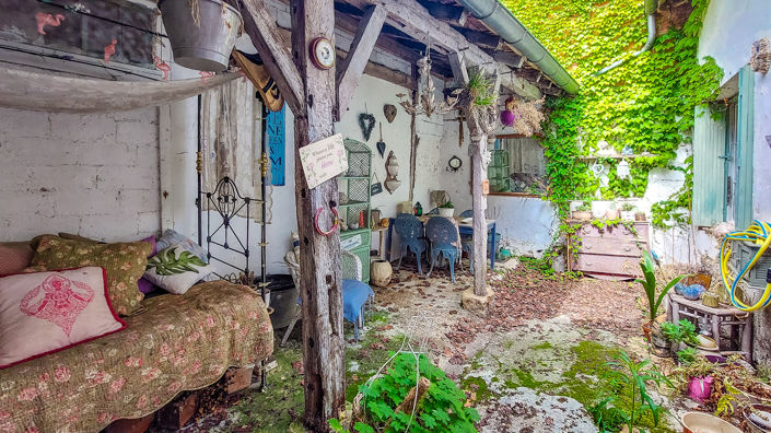 Image No.2-3 Bed House for sale