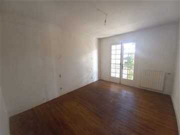 1558658809