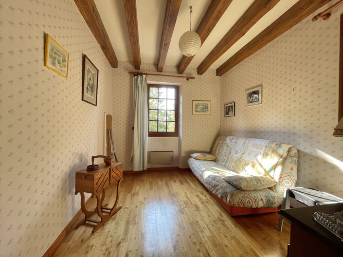 Image No.9-5 Bed House for sale