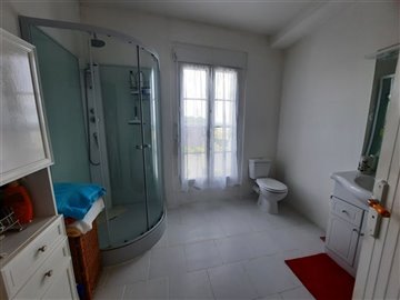 15617468815