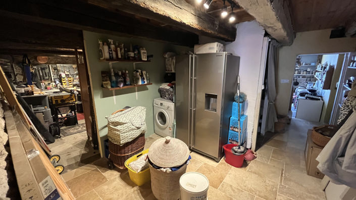 Image No.14-2 Bed House for sale