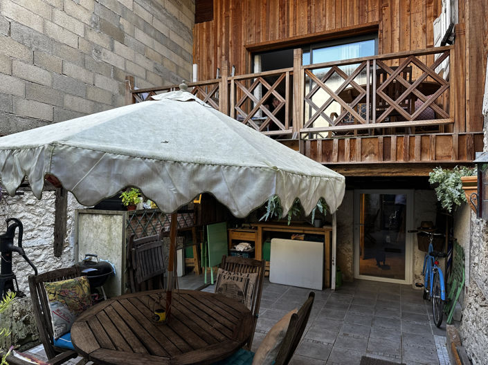 Image No.16-2 Bed House for sale