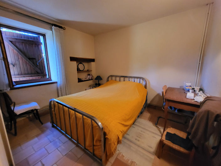 Image No.5-4 Bed House for sale