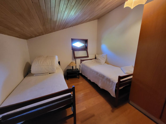 Image No.7-4 Bed House for sale