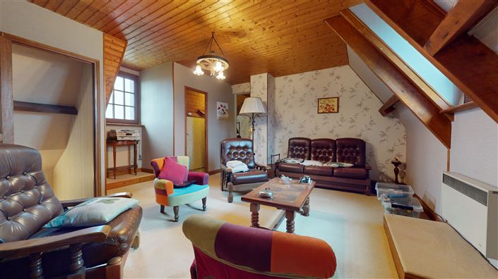 Image No.11-5 Bed House for sale