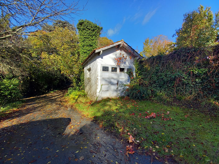 Image No.21-5 Bed House for sale