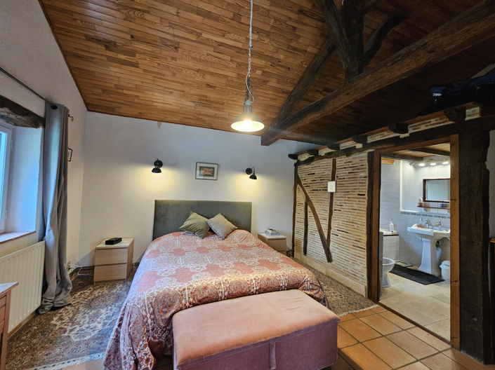 Image No.11-6 Bed House for sale