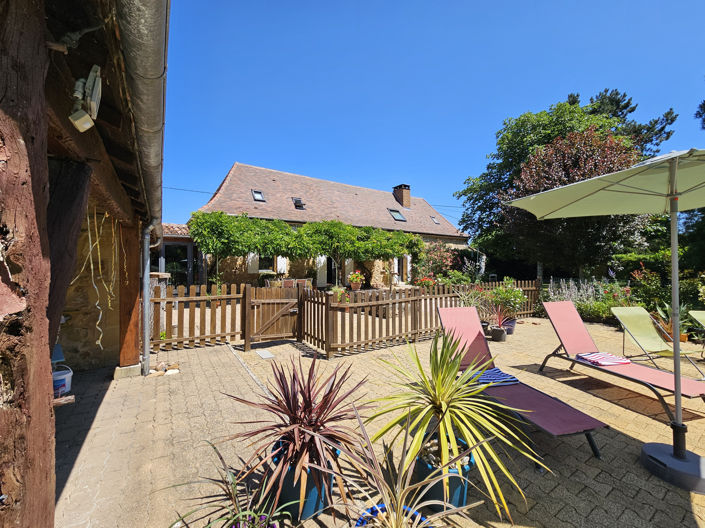 Image No.22-6 Bed House for sale