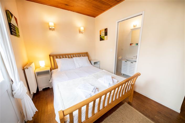 Image No.13-4 Bed House for sale