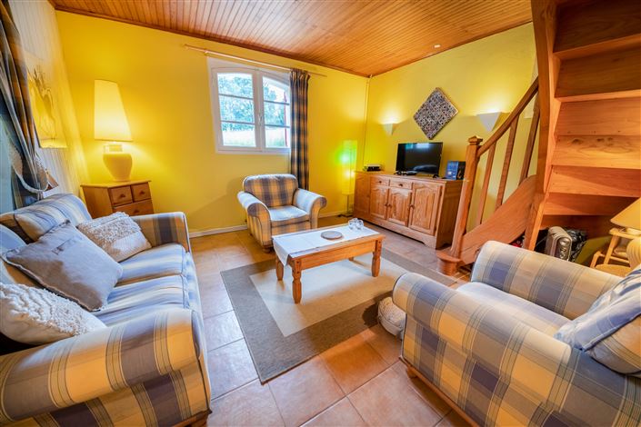 Image No.8-4 Bed House for sale