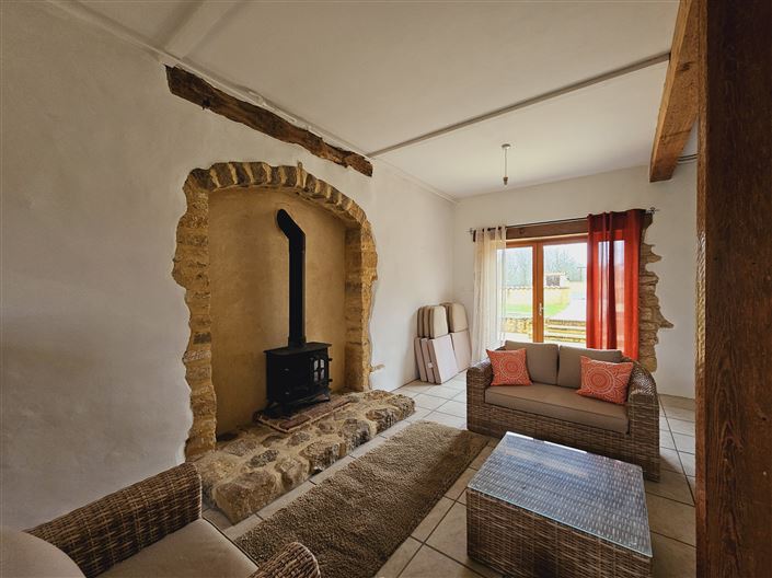 Image No.23-5 Bed House for sale