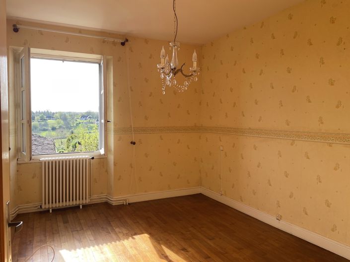 Image No.7-5 Bed House for sale