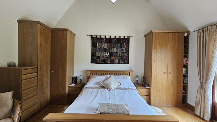 Image No.10-4 Bed House for sale