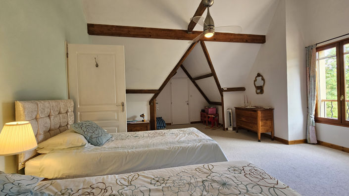 Image No.15-4 Bed House for sale