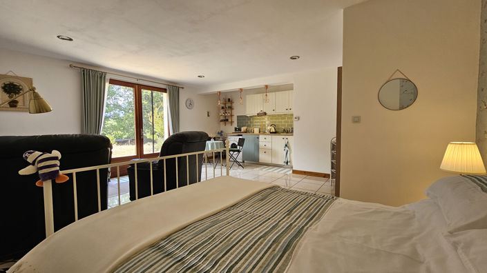 Image No.16-4 Bed House for sale