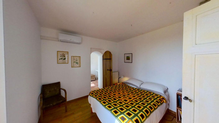 Image No.9-3 Bed House for sale