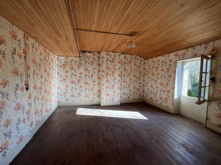 Image No.7-5 Bed House for sale