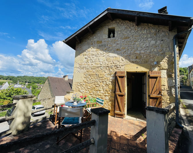 Image No.2-2 Bed House for sale